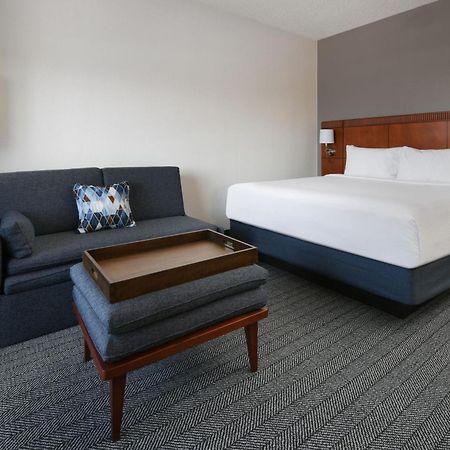 Courtyard Dallas Las Colinas Ірвінг Екстер'єр фото