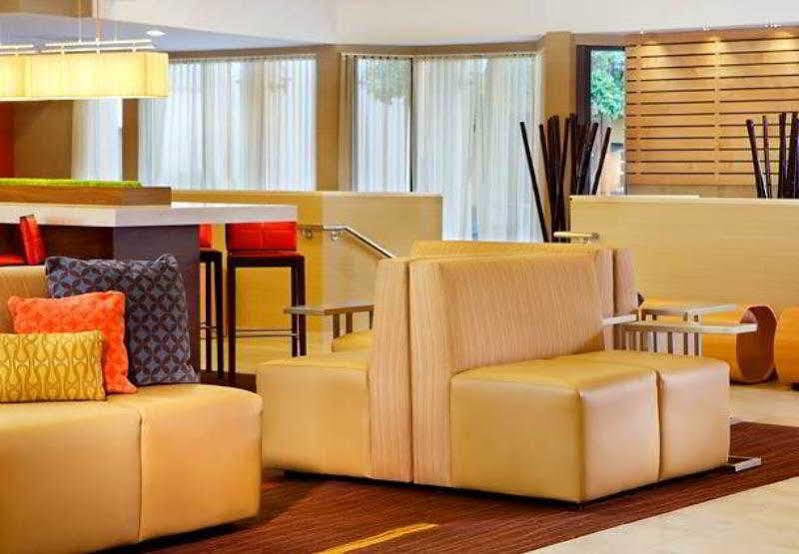 Courtyard Dallas Las Colinas Ірвінг Екстер'єр фото